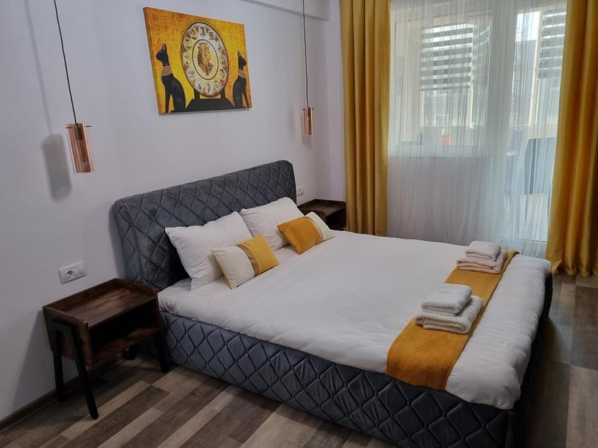 Luxury Apartments Bacău Eksteriør bilde