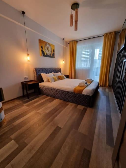 Luxury Apartments Bacău Eksteriør bilde
